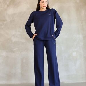 ALO Yoga Women's Navy Wide-Leg Track Pants & Joggers